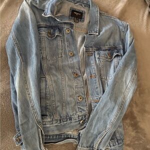 Forever 21 Classic Blue Denim Jacket